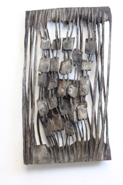 Armin Göhringer, O.T., Holz geschwärzt, 2018, 100 x 57 x 9 cm